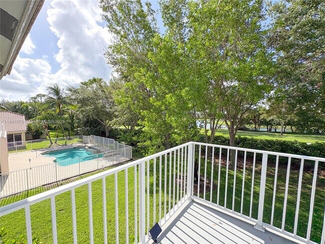 Building Photo - 4006 Bahia Isle Cir