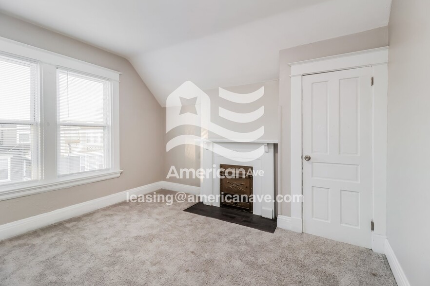 Building Photo - 939 Patterson St