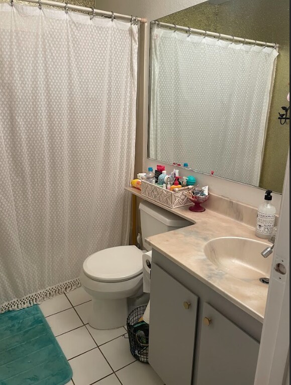 Building Photo - 15 Kulanihakoi St