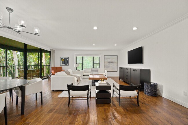 Building Photo - 13230 Polo Club Rd