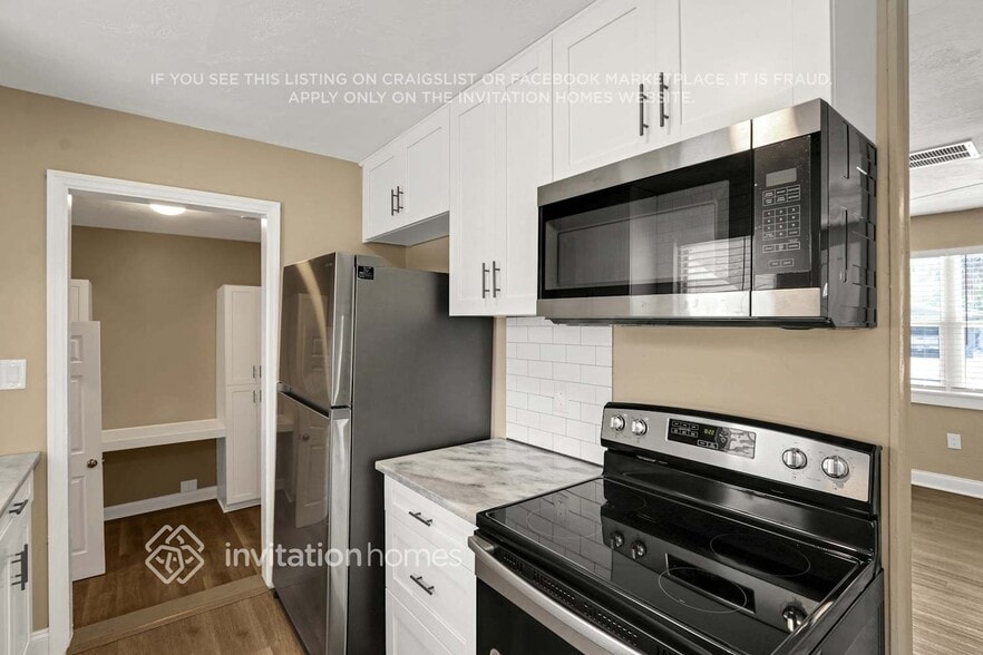 Building Photo - 424 4th St NW