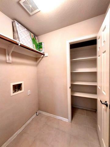 Building Photo - 12140 Thicket Bend Dr
