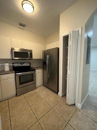 Building Photo - 17720 NW 73rd Ave