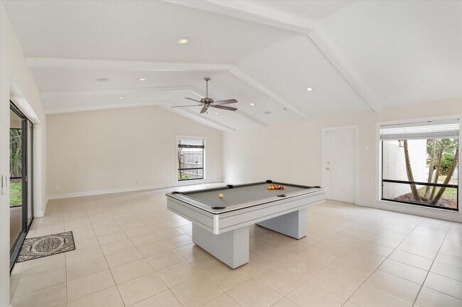 Building Photo - 1394 Gallinule Cir