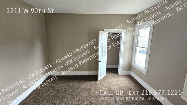 Building Photo - 3211 W 90th St