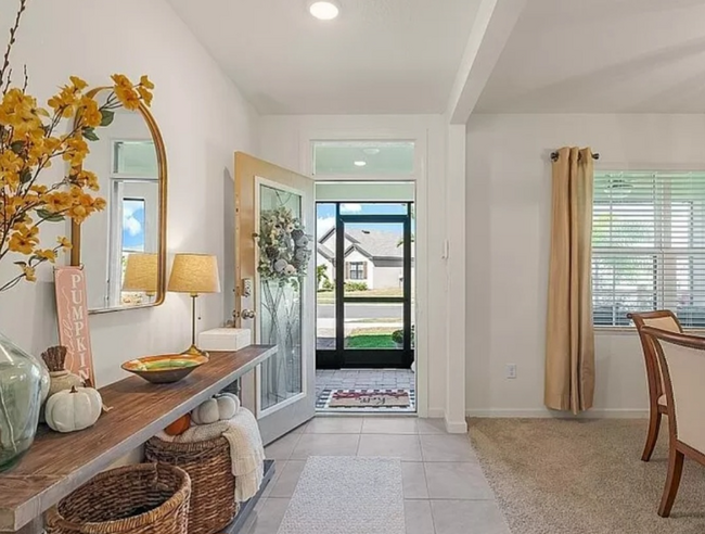 Building Photo - 7489 Tourmaline Dr