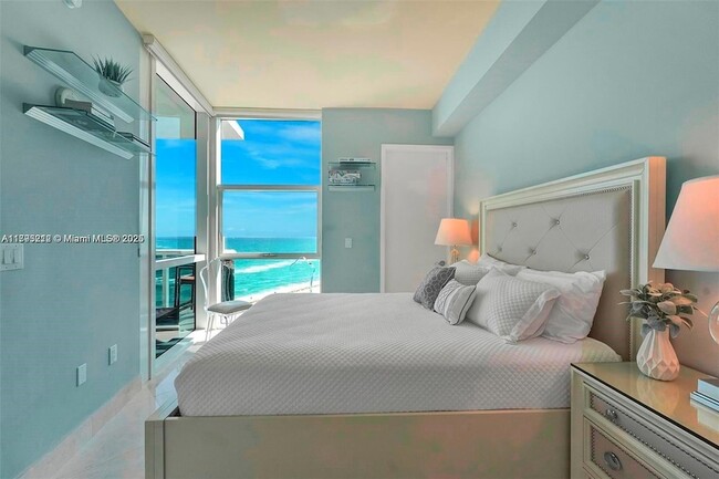 Building Photo - 18101 Collins Ave