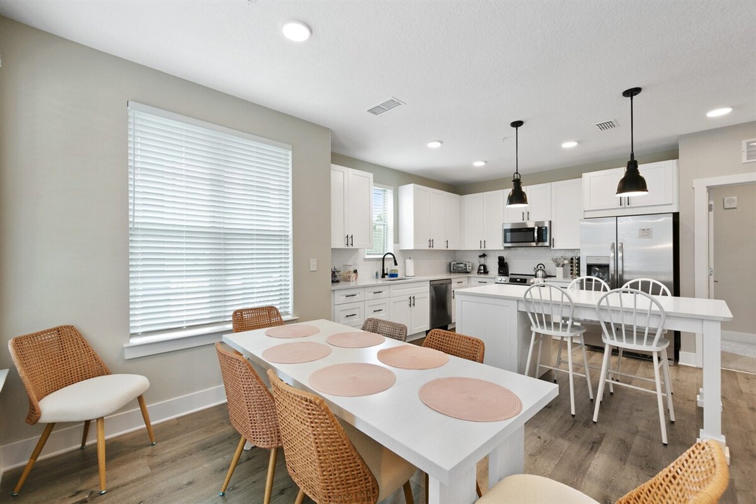 Building Photo - 11830 Buckfield Cir