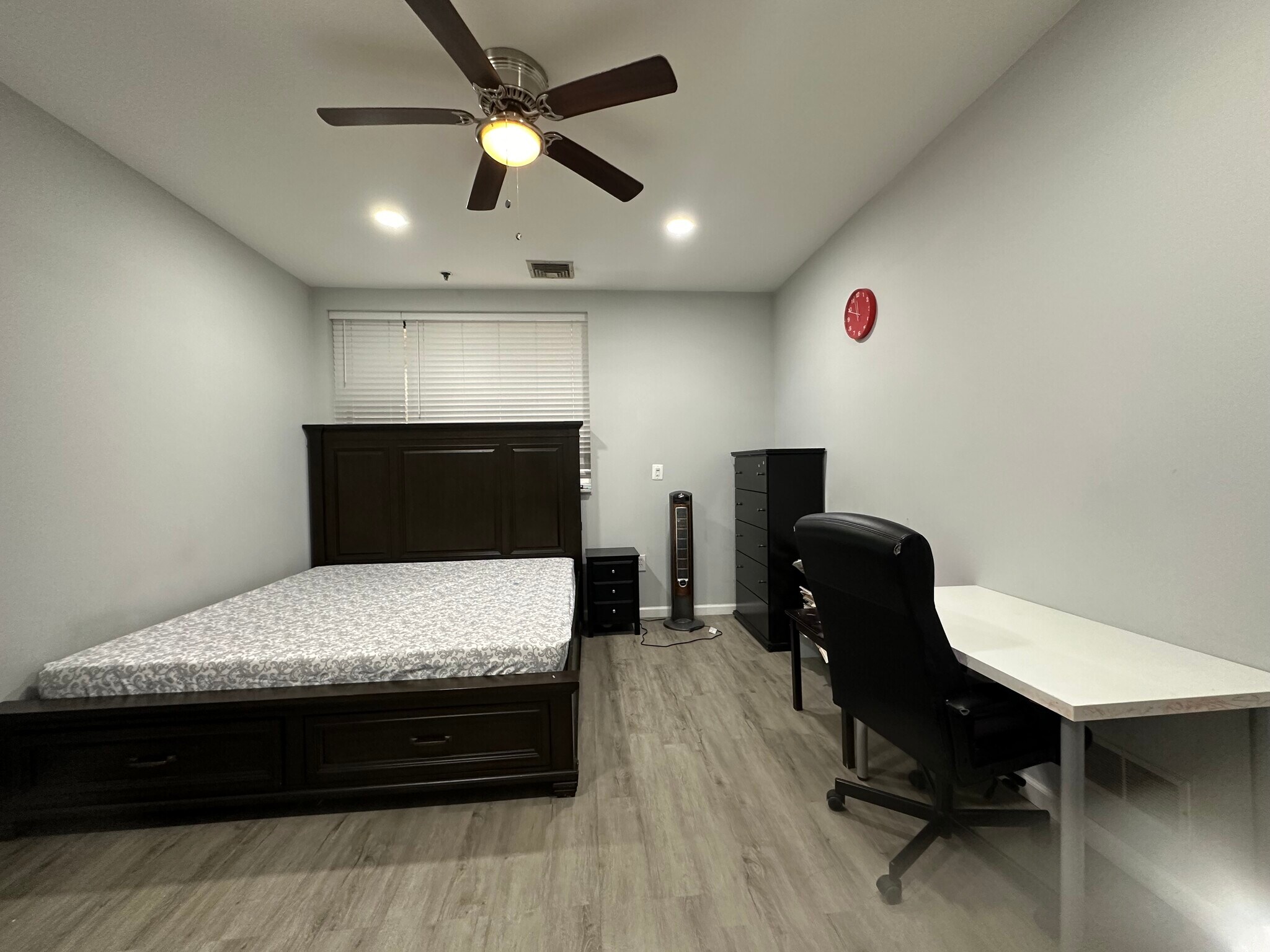 Building Photo - 75 Liberty Ave