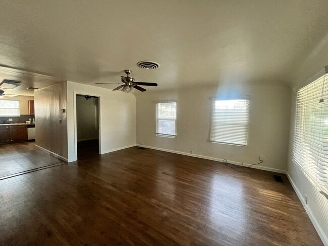 Building Photo - 620 N O St