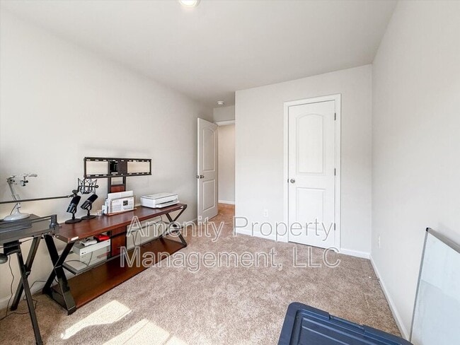 Building Photo - 1527 Auckland Ct