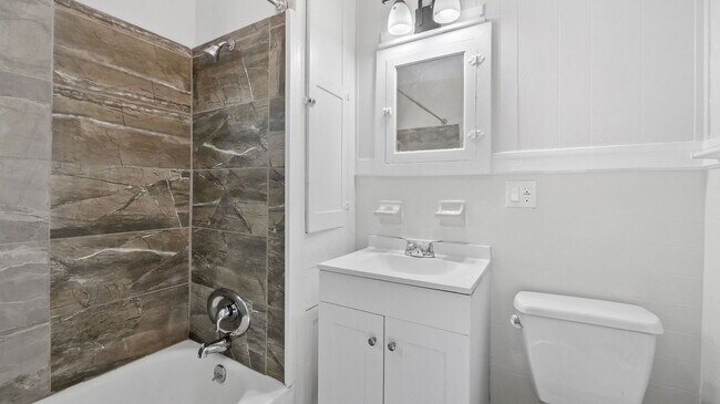 Building Photo - 2026 22nd St S