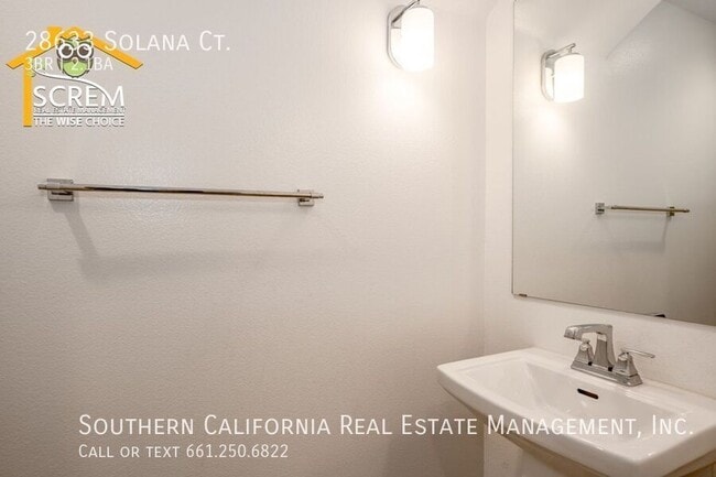 Building Photo - 28633 Solana Ct