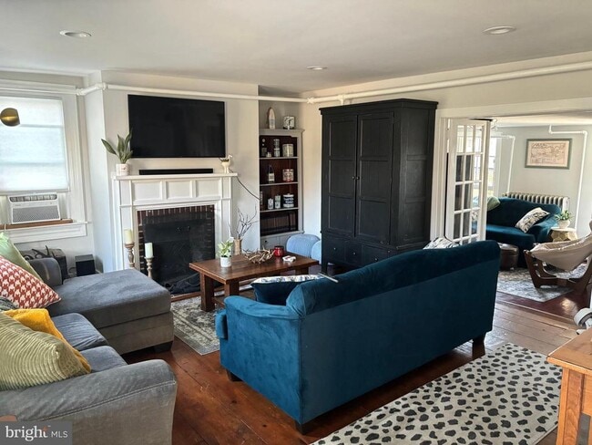 Building Photo - 303 Baptist Rd