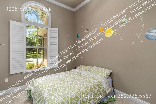 Building Photo - 9008 SW 17th Ave