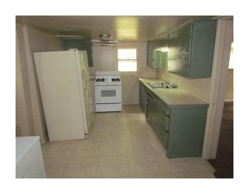 Building Photo - 622 E Huntsville Rd