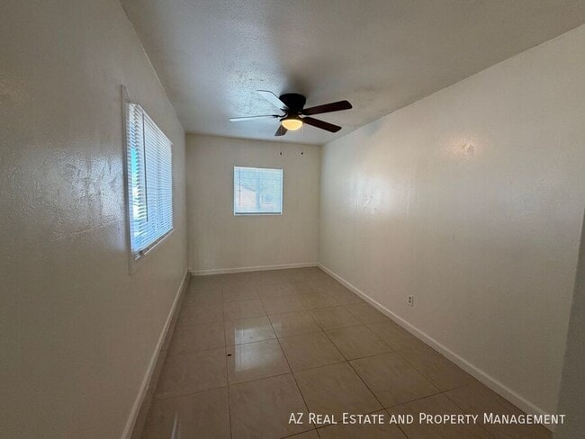 Building Photo - 6723 W Encanto Blvd