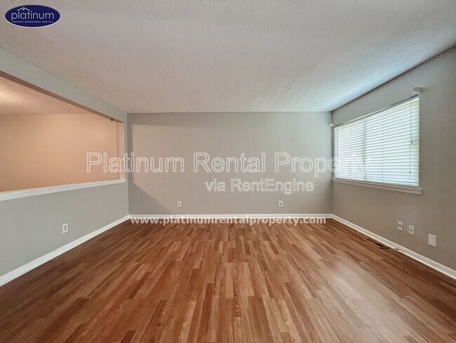 Building Photo - 63 Sandalwood Cir