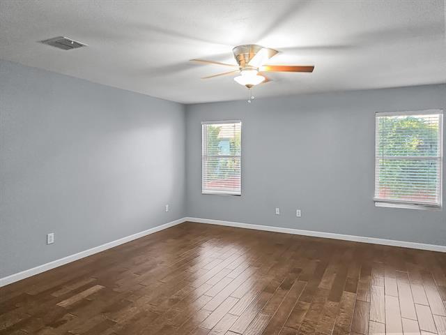 Building Photo - 4602 Green Meadow Dr