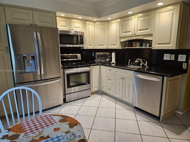 Building Photo - 15700 Bottlebrush Cir