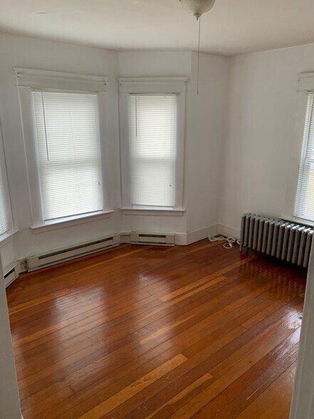 Bedroom 2 - 634 Main St