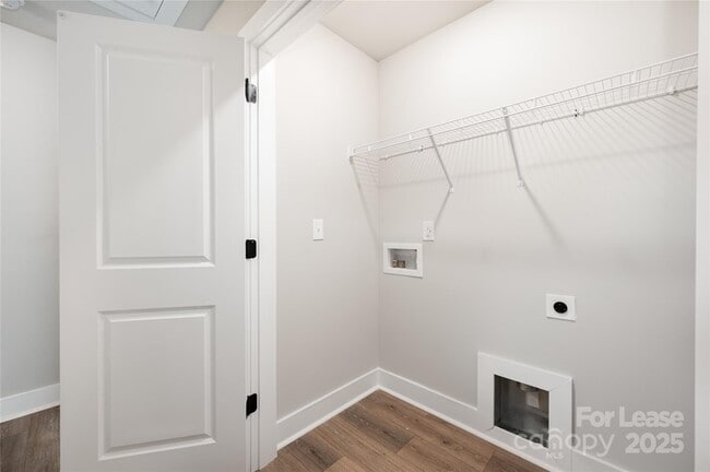 Building Photo - 4118 Salient St