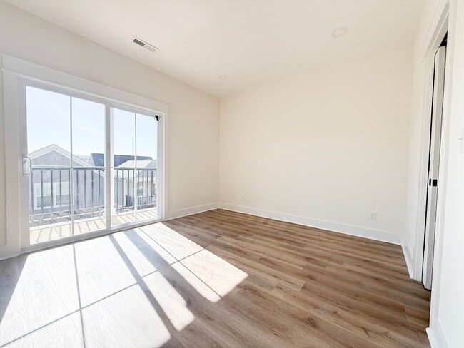 Building Photo - Spacious 3-Bedroom + Flex Room at Highbury | Jack & Jill Bath