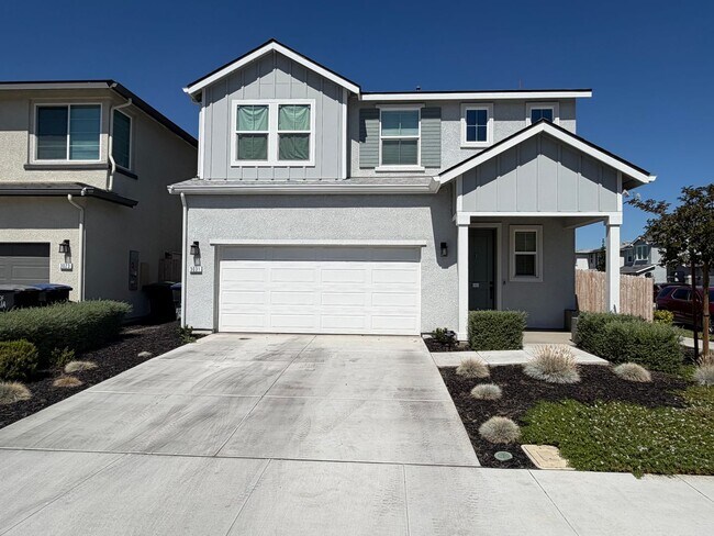 Building Photo - Great new home for rent in Visalia!