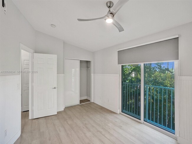 Building Photo - 835 NE 19th Ave