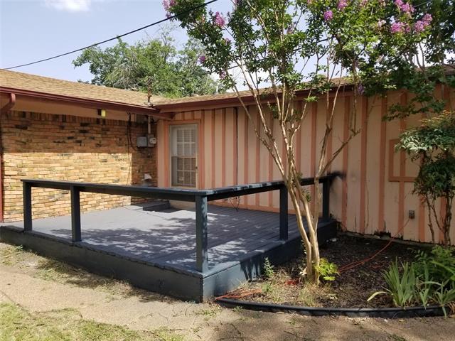 Building Photo - 3625 Venice Dr