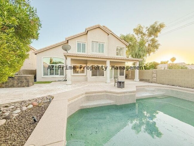 Building Photo - 260 W Calle Monte Vista