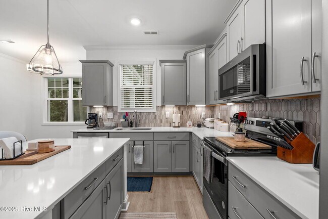 Building Photo - 1275 Tillery Dr