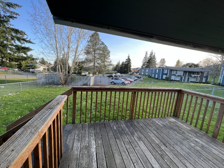 Building Photo - 2717 Callahan Dr