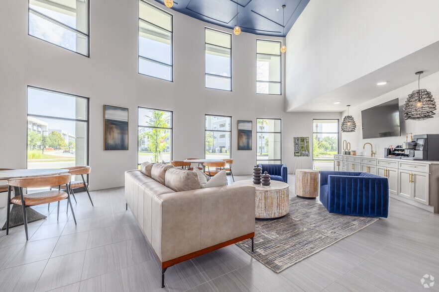 Coffee Lounge - Element Apartments at Celebration Pointe