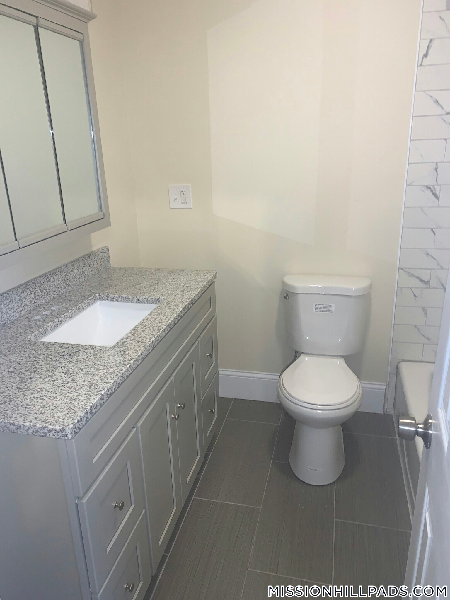 Building Photo - 16 Wait St