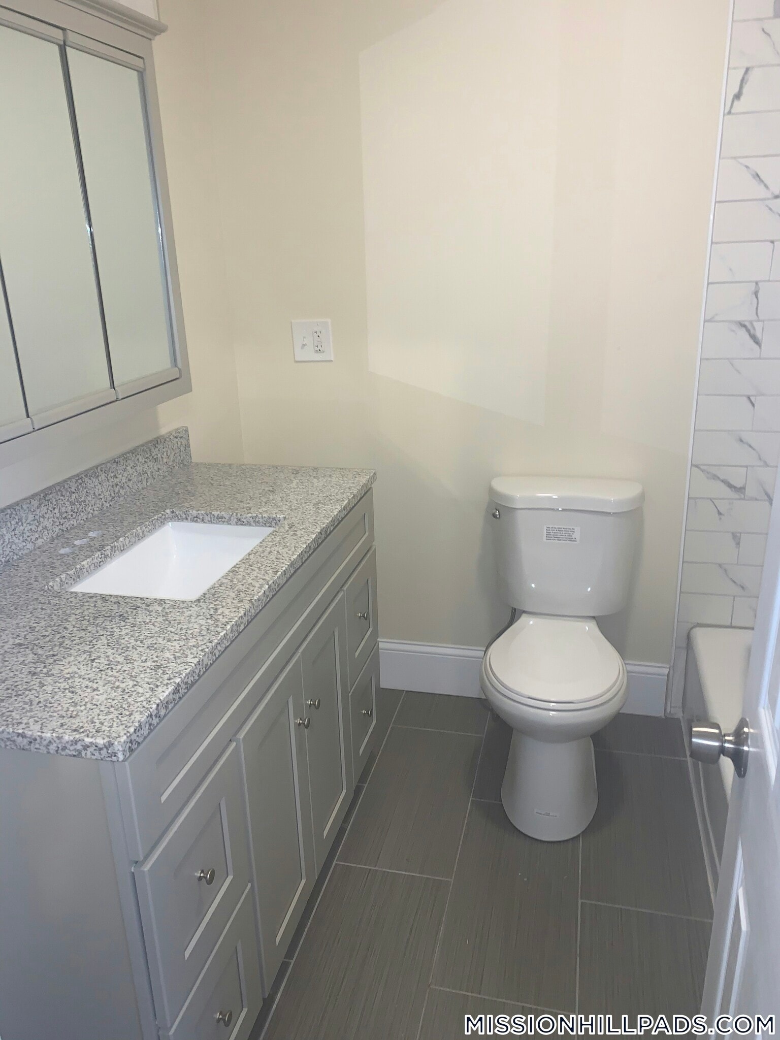 Building Photo - 16 Wait St