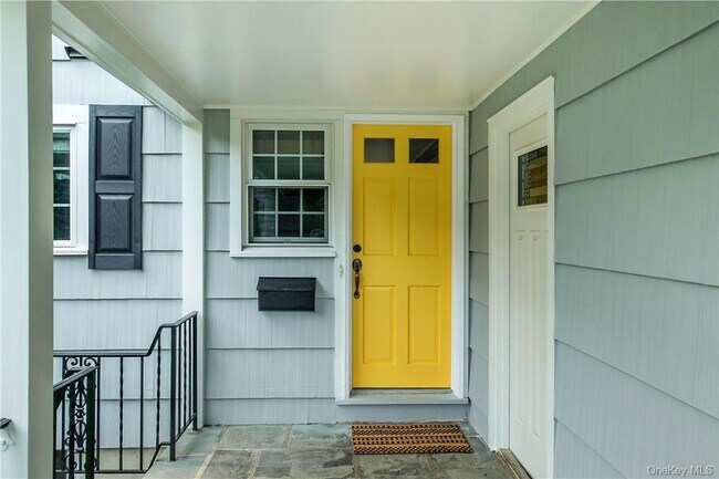 Building Photo - 74 Dearborn Ave