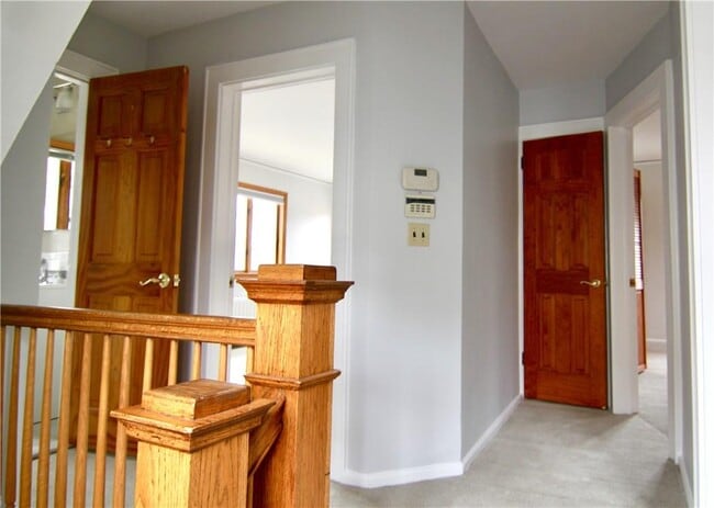 Building Photo - 8 Kilmer Rd