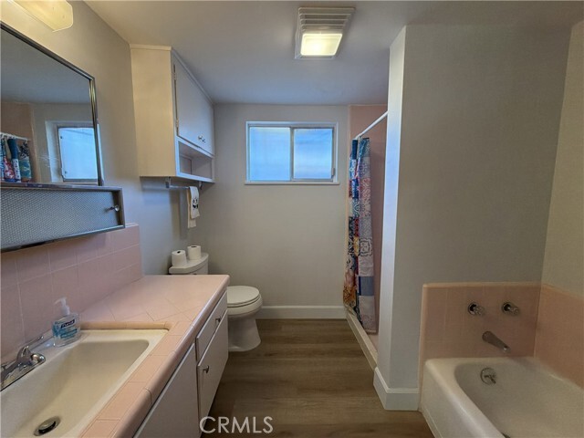 Building Photo - 214 de Anza St