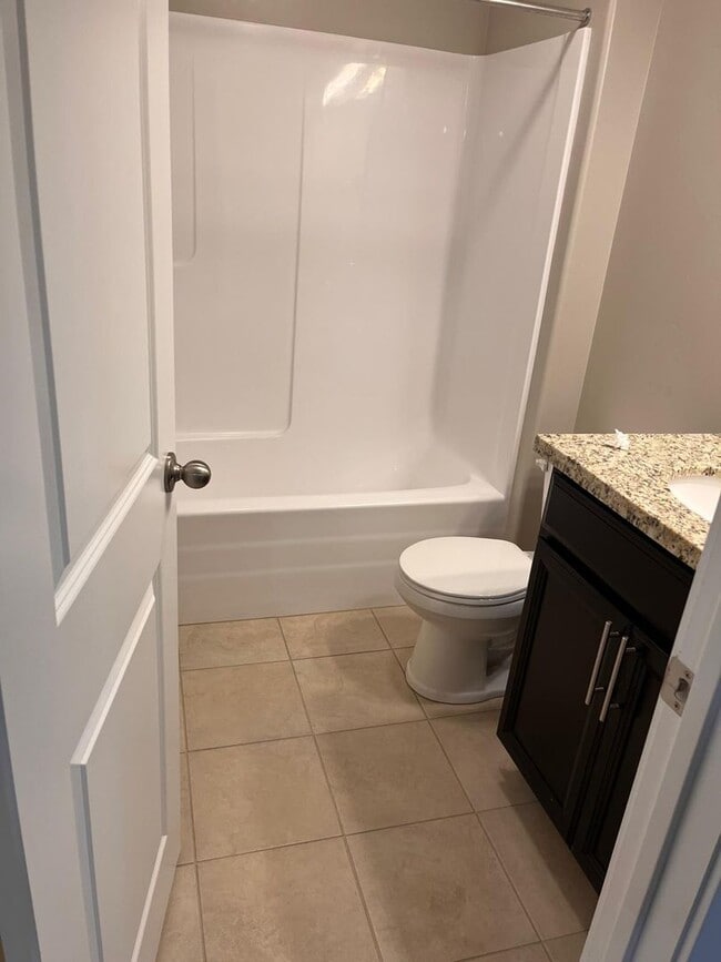 Building Photo - Beautiful Daybreak home for rent!