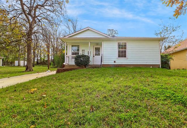 Building Photo - 1226 W Johnson St