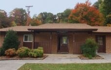 Primary Photo - Lynnridge Apartments