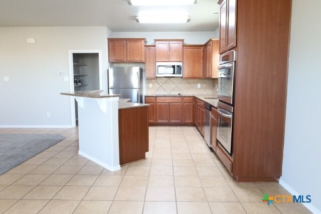 Building Photo - 9904 Maplewood Ct