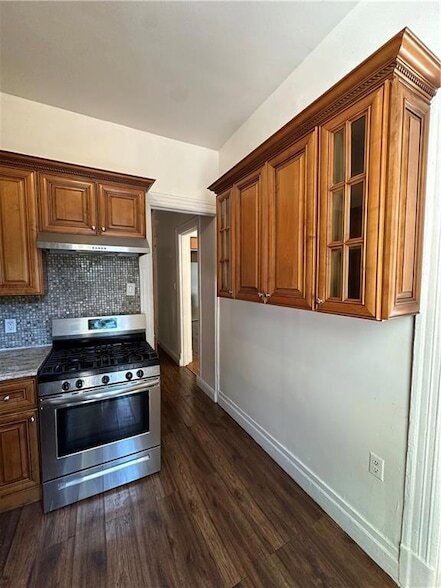 Building Photo - 580A Quincy St