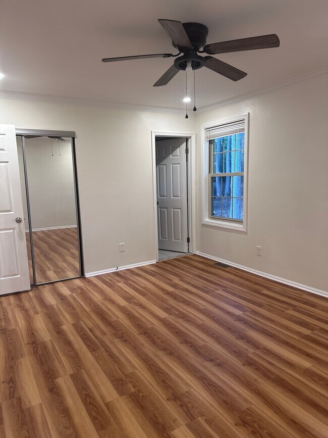 Building Photo - 7 Wisina Ct