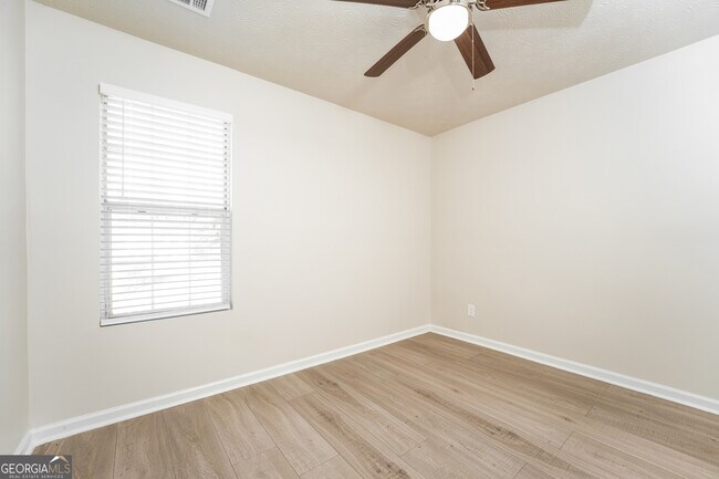 Building Photo - 1407 Bridgewater Branch