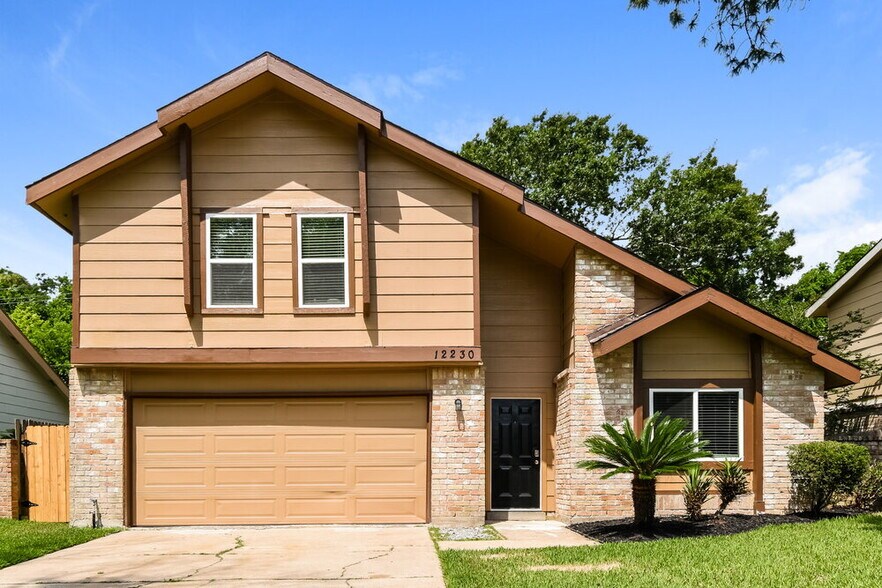 Primary Photo - 12230 Villa Lea Ln