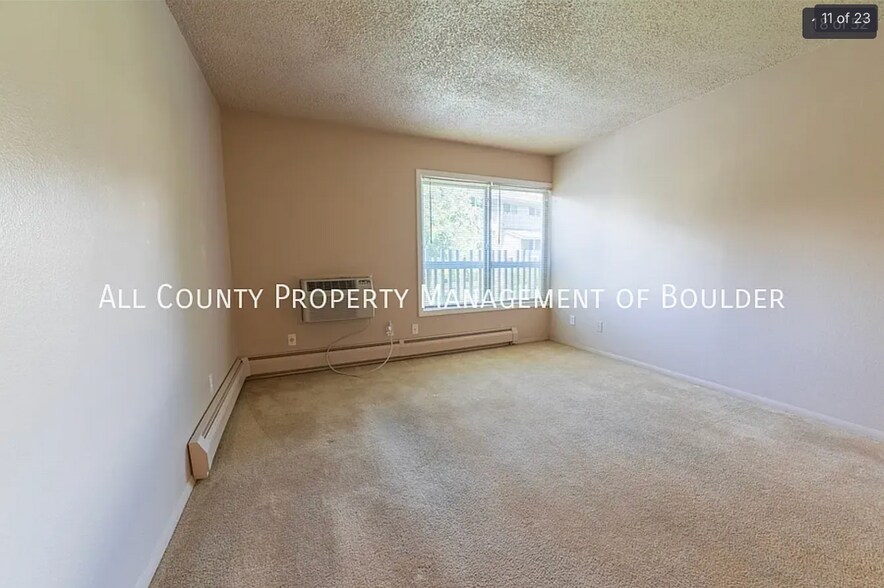 Building Photo - 2707 Valmont Rd