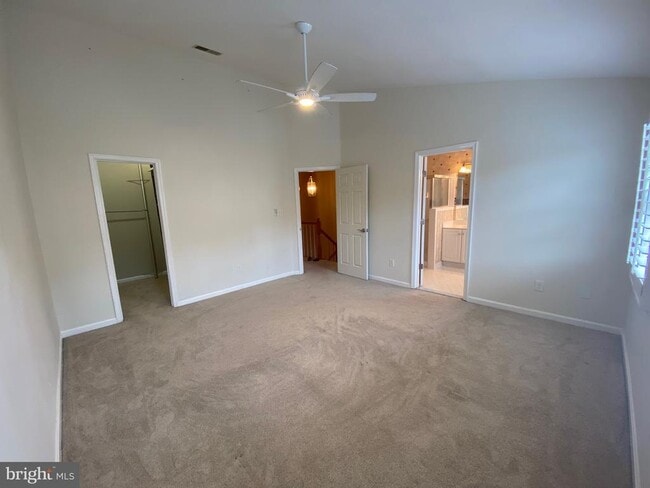 Building Photo - 6623 Frost Lake Ln