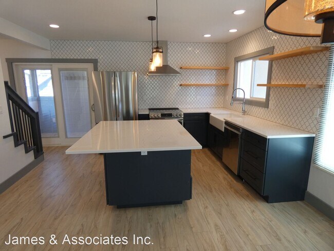 Building Photo - 3 br, 2 bath House - 319 - A E 6th Street